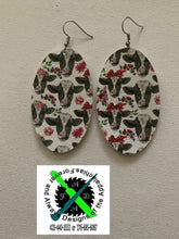 Load image into Gallery viewer, Farmhouse Leather Earrings