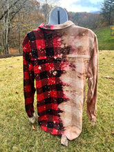 Load image into Gallery viewer, Size X-Large Bleached Flannel
