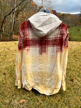 Load image into Gallery viewer, Size Large Bleached Flannel
