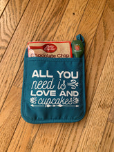Load image into Gallery viewer, READY TO SHIP! Oven Mitt Gift Set: Love And Cupcakes
