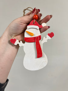 Minimalistic Colored Snowmen Ornaments